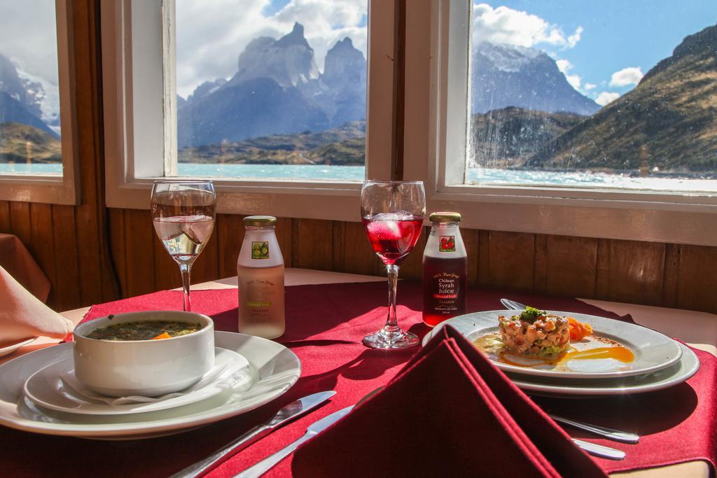 Hosteria Pehoe Torres del Paine National Park Екстериор снимка