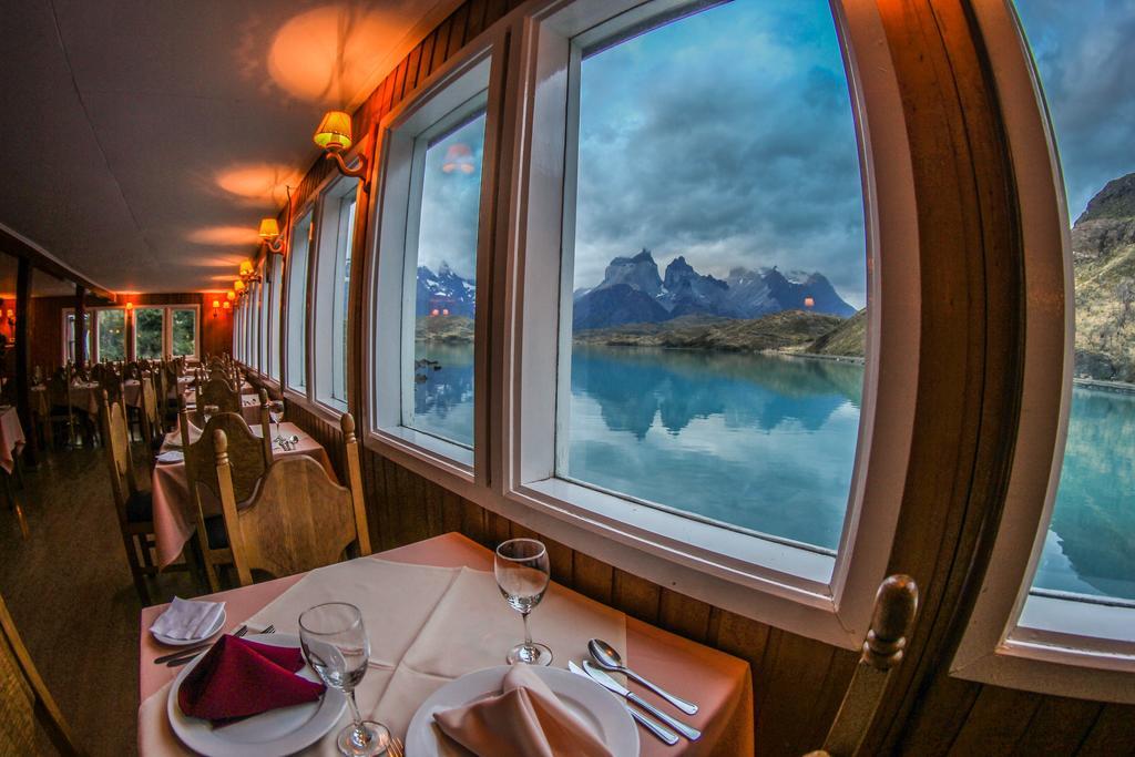 Hosteria Pehoe Torres del Paine National Park Екстериор снимка