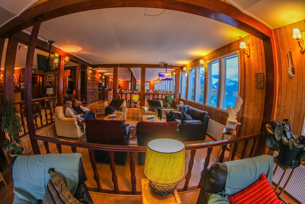 Hosteria Pehoe Torres del Paine National Park Екстериор снимка